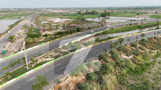 BEST OPPORTUNITY TO BUY 4 ACRE FARM HOUSE LAND FOR SALE 1KM CANAL EXPRESSWAY TO JHUMRA SHAHKOTLINK ROAD