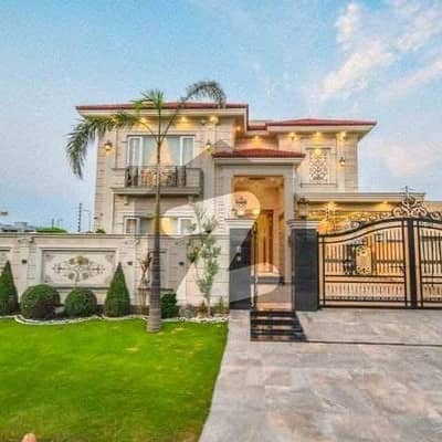 ڈی ایچ اے فیز 6 ڈیفنس (ڈی ایچ اے),لاہور میں 6 کمروں کا 1 کنال مکان 14.0 کروڑ میں برائے فروخت۔ ڈی ایچ اے فیز 6 ڈیفنس (ڈی ایچ اے),لاہور میں 6 کمروں کا 1 کنال مکان 14.0 کروڑ میں برائے فروخت۔