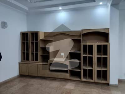 پاک عرب ہاؤسنگ سوسائٹی لاہور میں 3 کمروں کا 3 مرلہ مکان 55.0 ہزار میں کرایہ پر دستیاب ہے۔