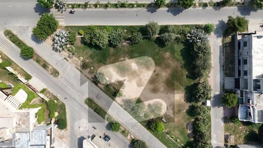 ستارہ ویلی فیصل آباد میں 10 مرلہ رہائشی پلاٹ 1.1 کروڑ میں برائے فروخت۔