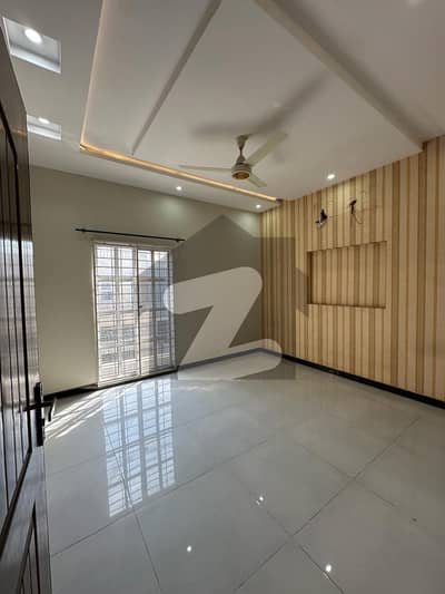 5 Marla House In Bankers Co-operative Housing Society