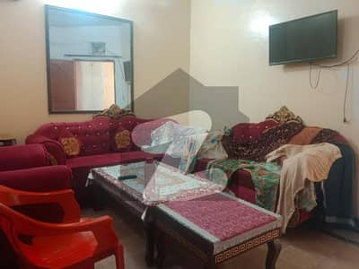 مرغزار آفیسرز کالونی لاہور میں 5 کمروں کا 3 مرلہ مکان 1.35 کروڑ میں برائے فروخت۔