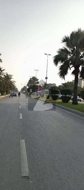 بحریہ ٹاؤن سیکٹر ای بحریہ ٹاؤن,لاہور میں 10 مرلہ رہائشی پلاٹ 98.0 لاکھ میں برائے فروخت۔