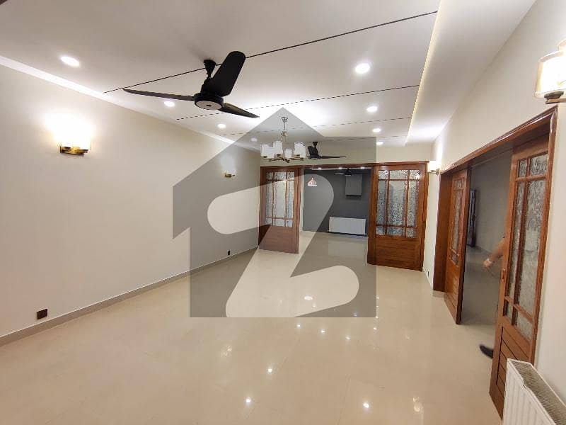 F-11 Savoy Residence 4 Bedrooms F-11 Savoy Residence 4 Bedrooms