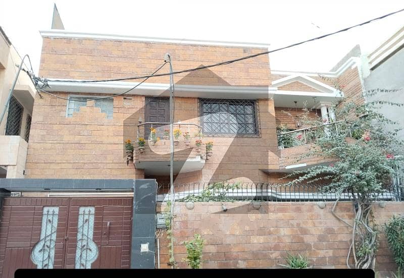 200 Yard Bungalow Phase 4 Near Badban Chance Deal Owner Need Hard Cash Must Sale Today 600000000