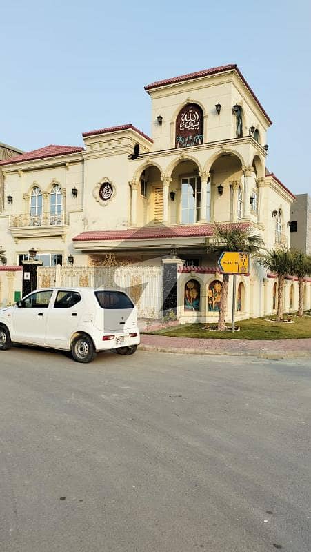15 Marla Luxury Upper Portion For Rent On Very Prime Location Of The Block 15 Marla Luxury Upper Portion For Rent On Very Prime Location Of The Block