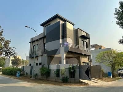 5 Marla Luxury House Available For Sale In DHA 9 Town Lahore