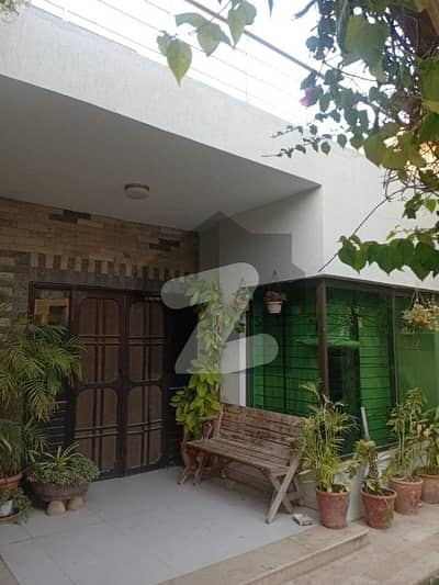 500 SQ. YDs HOUSE FOR SALE PURPOSE IN OLD FALCON COMPLEX MALIR CANTT IN JUST 9.80 CRORE