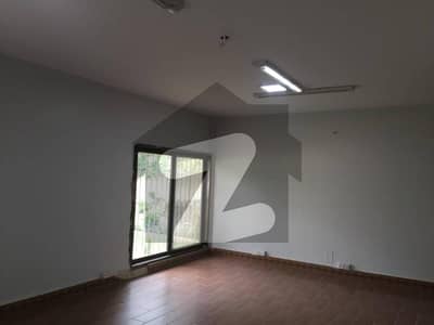 600 Sq-Yard Prime Property for Rent in SMCHS Spacious, Luxurious, and Perfectly Located! 600 Sq-Yard Prime Property for Rent in SMCHS Spacious, Luxurious, and Perfectly Located!