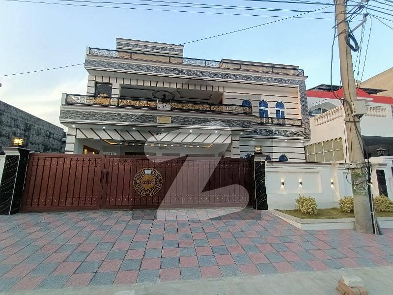 1 KANAL BRAND NEW DOUBLE UNIT HOUSE FOR SALE PRIME LOCATION NEAR TO HIGHWAY 1 KANAL BRAND NEW DOUBLE UNIT HOUSE FOR SALE PRIME LOCATION NEAR TO HIGHWAY