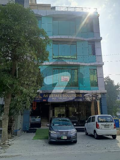 ڈی ایچ اے فیز 8 سابقہ ایئر ایوینیو ڈی ایچ اے فیز 8,ڈی ایچ اے ڈیفینس,لاہور میں 4 مرلہ عمارت 6.6 کروڑ میں برائے فروخت۔