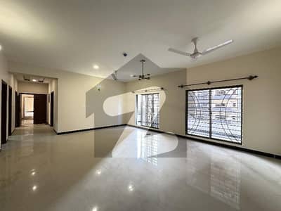 Good 3000 Square Feet Flat For sale In Askari 5