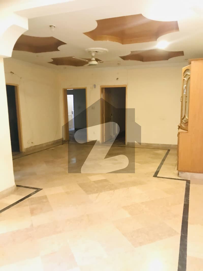 یوسف کالونی راولپنڈی میں 5 کمروں کا 5 مرلہ مکان 75.0 ہزار میں کرایہ پر دستیاب ہے۔ یوسف کالونی راولپنڈی میں 5 کمروں کا 5 مرلہ مکان 75.0 ہزار میں کرایہ پر دستیاب ہے۔