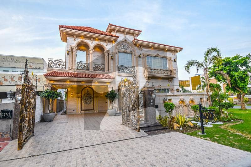 Spanish 1 Kanal Most Beautiful Brand New Bungalow For SALE