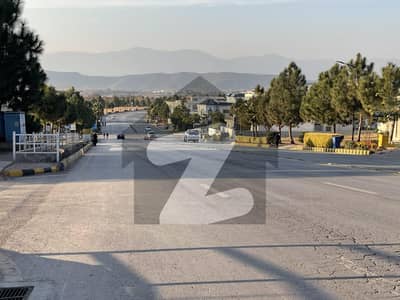 Prime 1 Kanal Boulevard Plot for Sale in Sector C, Road 08 Bahria Enclave Islamabad Ideal Location! 100 feet road Prime 1 Kanal Boulevard Plot for Sale in Sector C, Road 08 Bahria Enclave Islamabad Ideal Location! 100 feet road