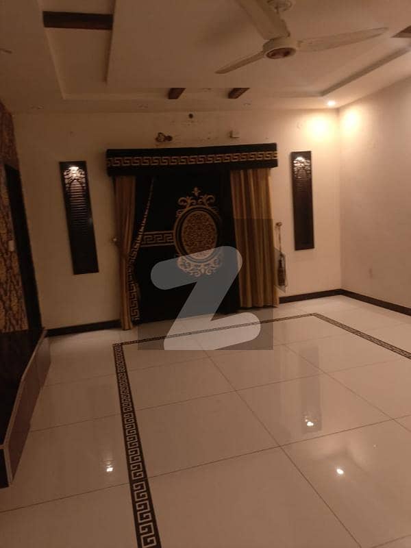 1 Kanal Full House Available For Rent