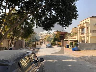 بحریہ ٹاؤن فیز 1 بحریہ ٹاؤن راولپنڈی,راولپنڈی میں 1 کنال رہائشی پلاٹ 3.45 کروڑ میں برائے فروخت۔