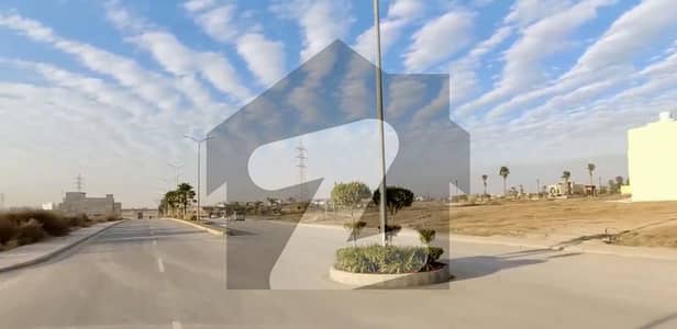 کوہستان انکلیو واہ کینٹ,واہ میں 7 مرلہ رہائشی پلاٹ 58.0 لاکھ میں برائے فروخت۔