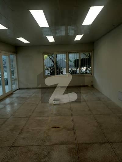 OFFICE FLOOR AVAILABLE FOR RENT 6000 SQUARE FEET BEST FOR IT AND SOFTWARE HOUSES AND MULTINATIONAL COMPANY OFFICES OFFICE FLOOR AVAILABLE FOR RENT 6000 SQUARE FEET BEST FOR IT AND SOFTWARE HOUSES AND MULTINATIONAL COMPANY OFFICES