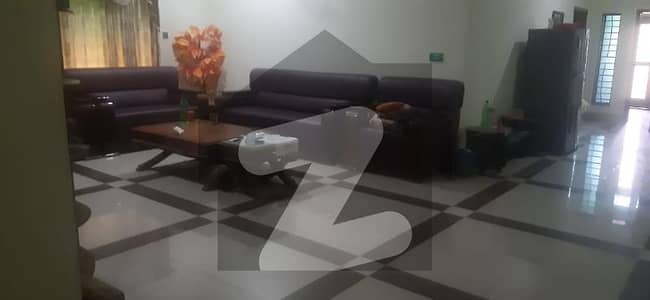 One Kanal Upper Portion 1st Floor In GECHS Is Available For Rent.