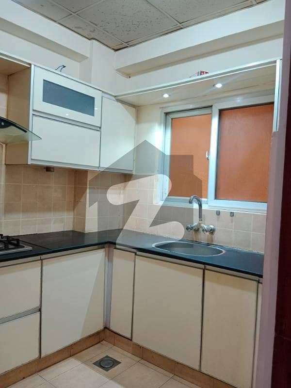 2 Bedroom Apartment Neat & Clean Environment