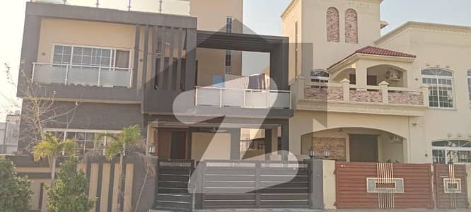سٹی ہاؤسنگ اوورسیز - بلاک ای سٹی ہاؤسنگ اوورسیز,سٹی ہاؤسنگ سکیم,جہلم میں 5 کمروں کا 10 مرلہ مکان 4.0 کروڑ میں برائے فروخت۔ سٹی ہاؤسنگ اوورسیز - بلاک ای سٹی ہاؤسنگ اوورسیز,سٹی ہاؤسنگ سکیم,جہلم میں 5 کمروں کا 10 مرلہ مکان 4.0 کروڑ میں برائے فروخت۔