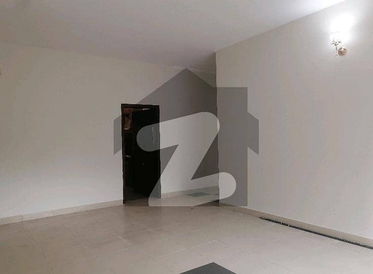 1 Kanal House For sale In Beautiful Askari 11