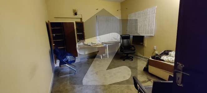 House Of 666 Square Yards Is Available For sale In F-8/4, Islamabad