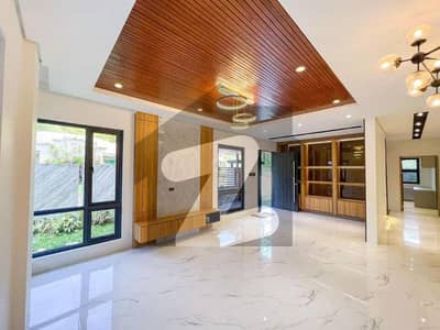 ڈی ایچ اے فیز 2 ڈی ایچ اے ڈیفینس,کراچی میں 6 کمروں کا 1 کنال مکان 13.0 کروڑ میں برائے فروخت۔