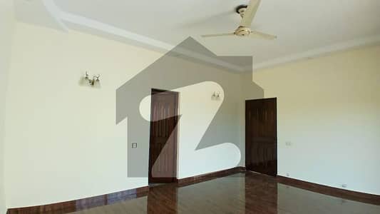 One Kanal Solid House Available For Rent At Prime Location Of DHA Phase 04, Block DD 100% Original Pictures