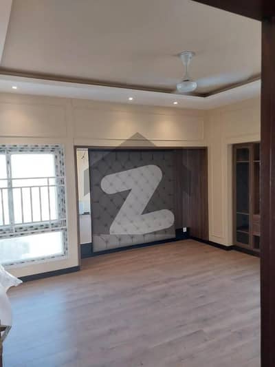 Prime Location 4000 Square Feet Flat For Rent In Clifton - Block 6