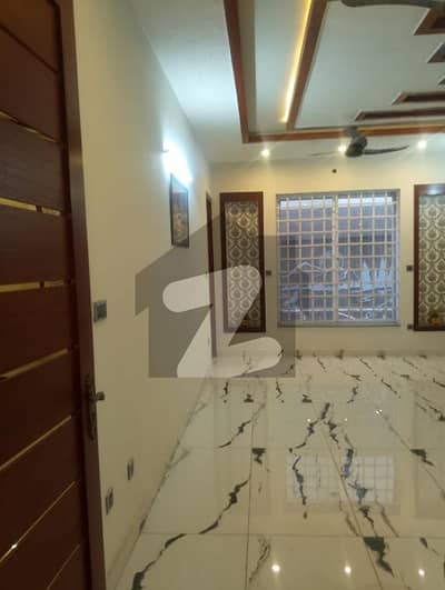 ڈی ایچ اے ڈیفینس فیز 2 ڈی ایچ اے ڈیفینس,اسلام آباد میں 3 کمروں کا 1 کنال بالائی پورشن 75.0 ہزار میں کرایہ پر دستیاب ہے۔ ڈی ایچ اے ڈیفینس فیز 2 ڈی ایچ اے ڈیفینس,اسلام آباد میں 3 کمروں کا 1 کنال بالائی پورشن 75.0 ہزار میں کرایہ پر دستیاب ہے۔