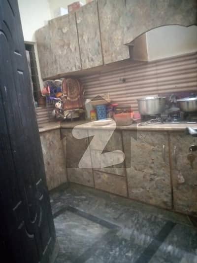 کینال بینک ہاؤسنگ سکیم لاہور میں 3 کمروں کا 5 مرلہ مکان 70.0 ہزار میں کرایہ پر دستیاب ہے۔