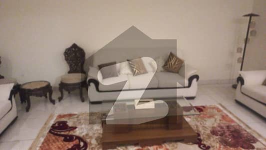 200 Yard Bungalow On Vip Location Of Karachi Admin Off Shaheed E Millat Road 200 Yard Bungalow On Vip Location Of Karachi Admin Off Shaheed E Millat Road