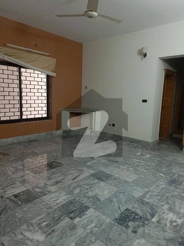 ایف ۔ 10 اسلام آباد میں 5 کمروں کا 1 کنال مکان 15.0 کروڑ میں برائے فروخت۔ ایف ۔ 10 اسلام آباد میں 5 کمروں کا 1 کنال مکان 15.0 کروڑ میں برائے فروخت۔