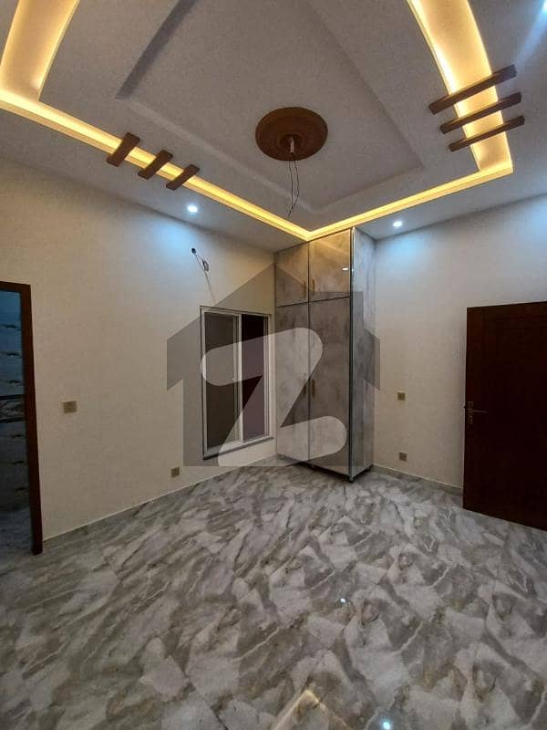 Lower Portion For rent In Gulberg