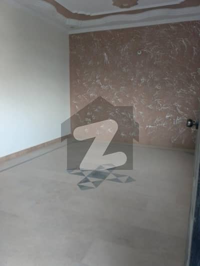 بفر زون - سیکٹر 16-A بفر زون,نارتھ کراچی,کراچی میں 9 کمروں کا 5 مرلہ دفتر 1.3 لاکھ میں کرایہ پر دستیاب ہے۔
