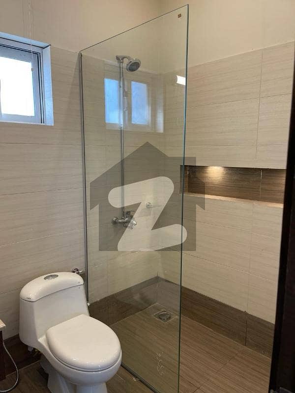 32 
