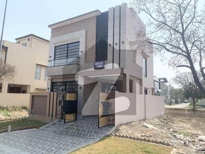 5 MARLA BRAND NEW HOUSE WITH 4 BEDROOM ON "50" FEET WIDE ROAD IS AVAILABLE FOR SALE IN DHA RAHBAR 5 MARLA BRAND NEW HOUSE WITH 4 BEDROOM ON "50" FEET WIDE ROAD IS AVAILABLE FOR SALE IN DHA RAHBAR