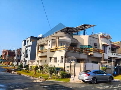 10 Marla Corner-Solar House Direct from Owner