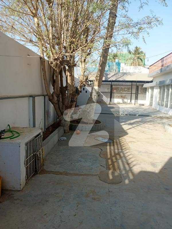 نارتھ ناظم آباد ۔ بلاک ایچ نارتھ ناظم آباد,کراچی میں 11 کمروں کا 2 کنال مکان 10.0 لاکھ میں کرایہ پر دستیاب ہے۔ نارتھ ناظم آباد ۔ بلاک ایچ نارتھ ناظم آباد,کراچی میں 11 کمروں کا 2 کنال مکان 10.0 لاکھ میں کرایہ پر دستیاب ہے۔