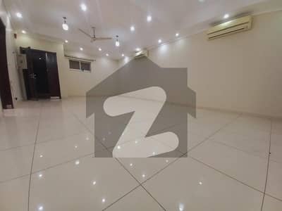 بزنس بے ڈی ایچ اے ڈی ایچ اے ڈیفینس فیز 1,ڈی ایچ اے ڈیفینس,اسلام آباد میں 2 کمروں کا 6 مرلہ فلیٹ 1.7 کروڑ میں برائے فروخت۔