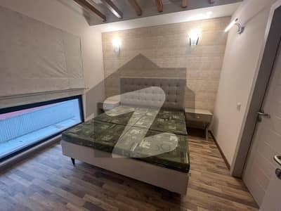 ONE BED LUXURY FURNISHED APARTMENT FOR SALE AT BAHRIA TOWN MOST PRIME LOCATION