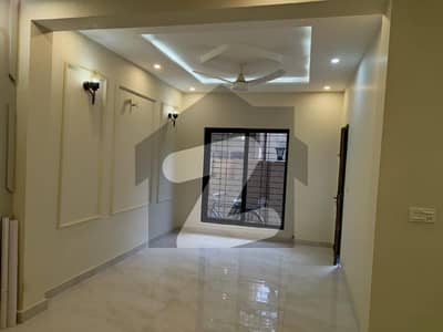 5 MARLA LIKE BRAND NEW HOUSE IDEAL LOCATION DOUBLE STOREY HOUSE AVAILABLE FOR RENT IN WAPDA TOWN LAHORE