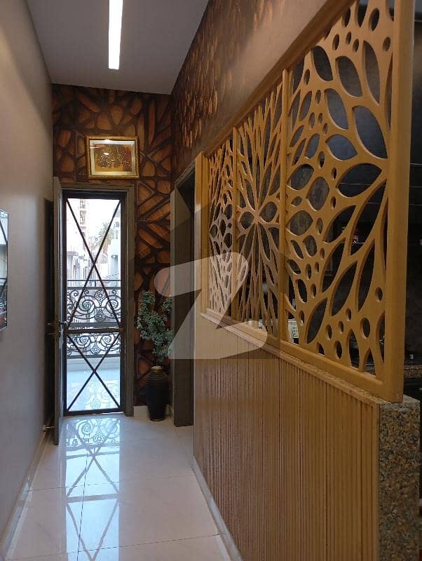 Beautiful 1st Floor With Roof Portion Beautiful 1st Floor With Roof Portion