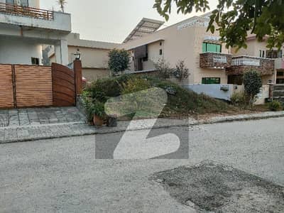 ڈی ایچ اے فیز 2 - سیکٹر ای ڈی ایچ اے ڈیفینس فیز 2,ڈی ایچ اے ڈیفینس,اسلام آباد میں 10 مرلہ رہائشی پلاٹ 3.3 کروڑ میں برائے فروخت۔ ڈی ایچ اے فیز 2 - سیکٹر ای ڈی ایچ اے ڈیفینس فیز 2,ڈی ایچ اے ڈیفینس,اسلام آباد میں 10 مرلہ رہائشی پلاٹ 3.3 کروڑ میں برائے فروخت۔
