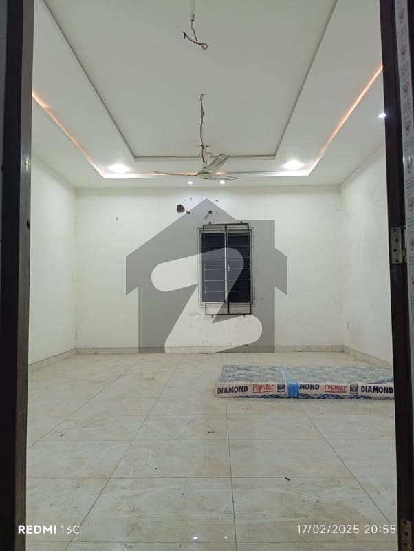 Seperate Room For Rent Only For Males Seperate Room For Rent Only For Males