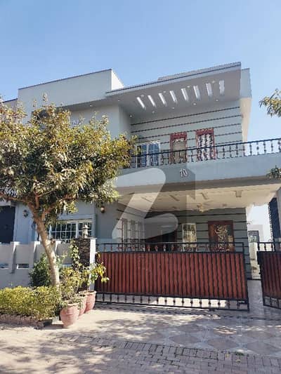 5 Marla Beautiful House For Sale In Sector J