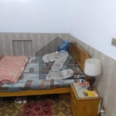 G9/1 Furnished Room Available For Rent Only For Working Lady