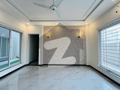 D-12/1 Newly 5 Bed House 35x70 Available For Rent Near To Main Markaz & Double Road